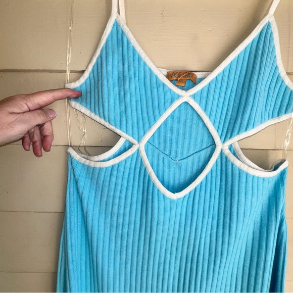 VRG GRL Beauty Icon Ribbed Knit Maxi - Picture 2 of 11